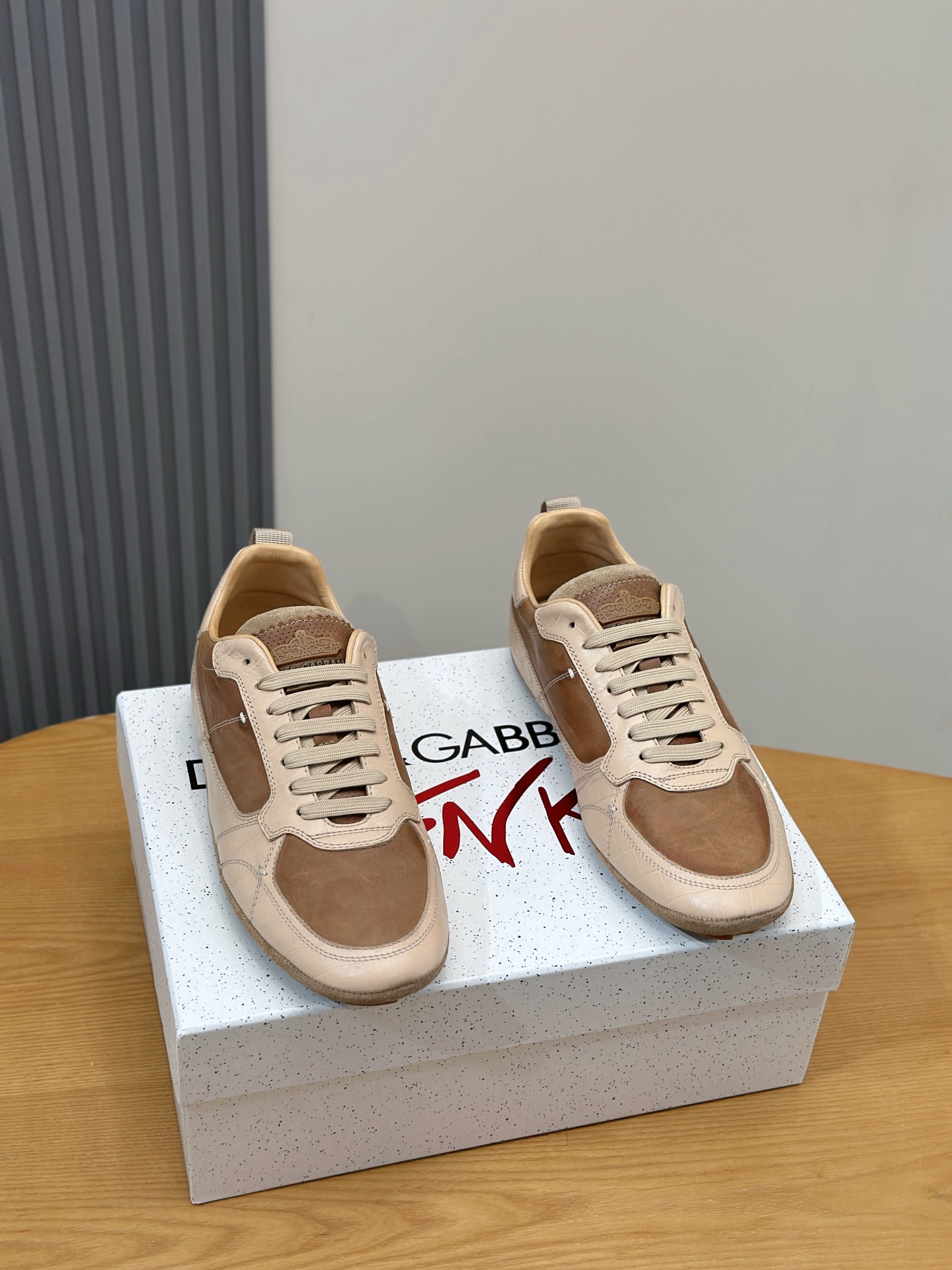 olce & Gabbana shoe